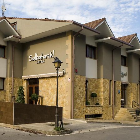 Hotel Salbatoreh Beasain Exterior photo